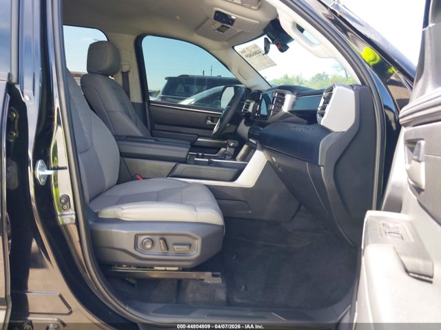 Продажа на аукционе авто 2024 Toyota Tundra Sr5, vin: 5TFLA5DBXRX234282, номер лота: 44804809