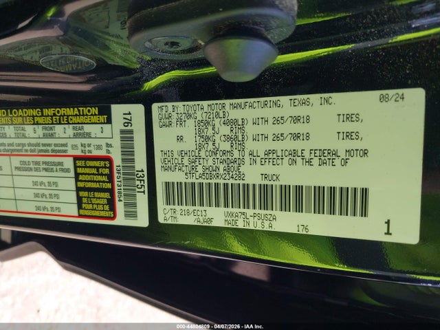 Продажа на аукционе авто 2024 Toyota Tundra Sr5, vin: 5TFLA5DBXRX234282, номер лота: 44804809