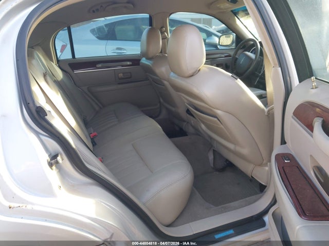 Auction sale of the 2005 Lincoln Town Car Signature, vin: 1LNHM81W65Y650903, lot number: 44804818