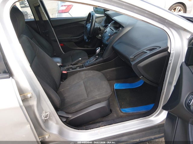 44804848 :رقم المزاد ، 1FADP3K21GL213812 vin ، 2016 Ford Focus Se مزاد بيع