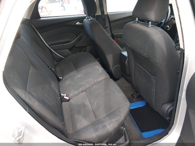 44804848 :رقم المزاد ، 1FADP3K21GL213812 vin ، 2016 Ford Focus Se مزاد بيع