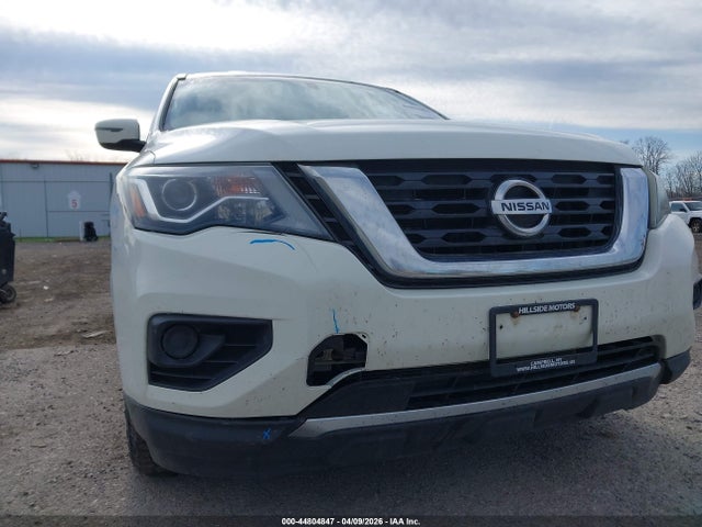 44804847 :رقم المزاد ، 5N1DR2MMXHC682441 vin ، 2017 Nissan Pathfinder S مزاد بيع