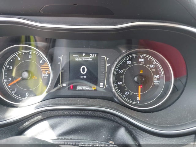 2019 Jeep Cherokee Latitude Plus Fwd მანქანა იყიდება აუქციონზე, vin: 1C4PJLLB5KD151700, აუქციონის ნომერი: 44804853