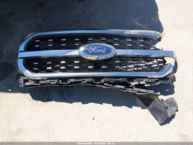 Продаж на аукціоні авто 2023 Ford F-150 Platinum, vin: 1FTFW1E83PFA49083, номер лоту: 44804855