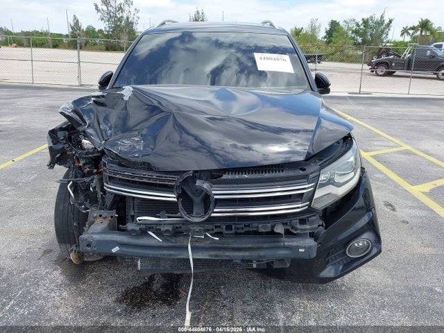 Продаж на аукціоні авто 2017 Volkswagen Tiguan 2.0t Sport, vin: WVGTV7AX1HK027299, номер лоту: 44804876