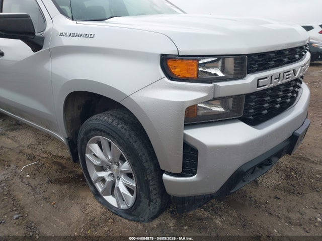 1GCPYBEK0NZ230900 Chevrolet Silverado 1500 Ltd 4wd Short Bed Custom
