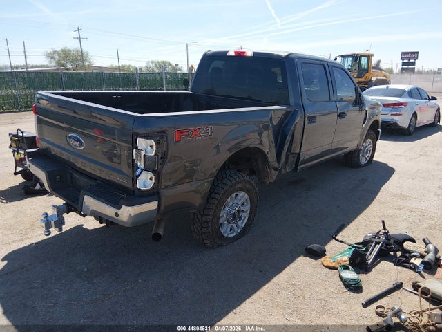 2017 Ford F-250 Xlt მანქანა იყიდება აუქციონზე, vin: 1FT7W2B66HEF15190, აუქციონის ნომერი: 44804931