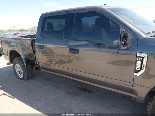 2017 Ford F-250 Xlt მანქანა იყიდება აუქციონზე, vin: 1FT7W2B66HEF15190, აუქციონის ნომერი: 44804931