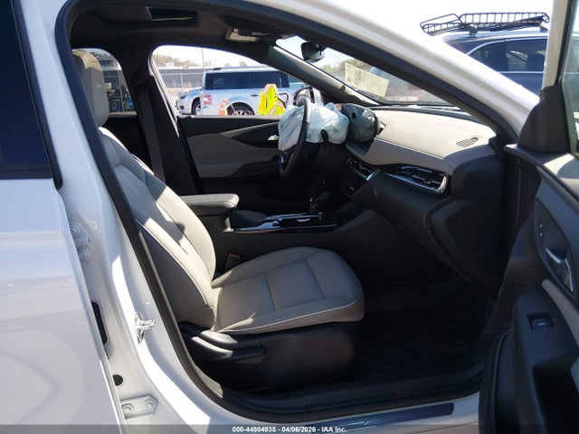 44804935 :رقم المزاد ، KL47LCEP6SB238241 vin ، 2025 Buick Envista Avenir Fwd مزاد بيع