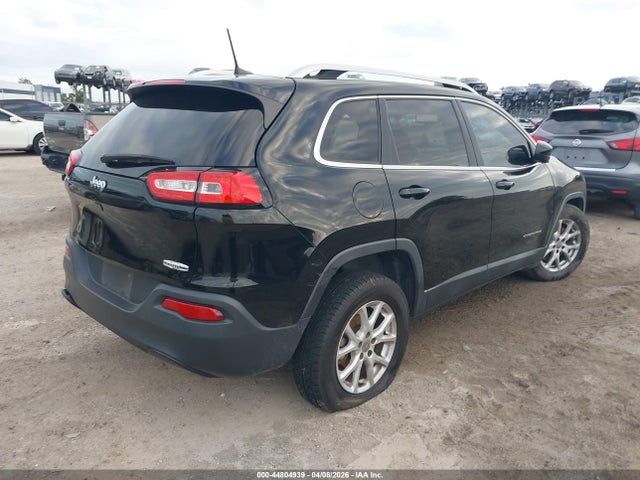 2018 JEEP CHEROKEE 1C4PJLCB4JD537460 Photo 3