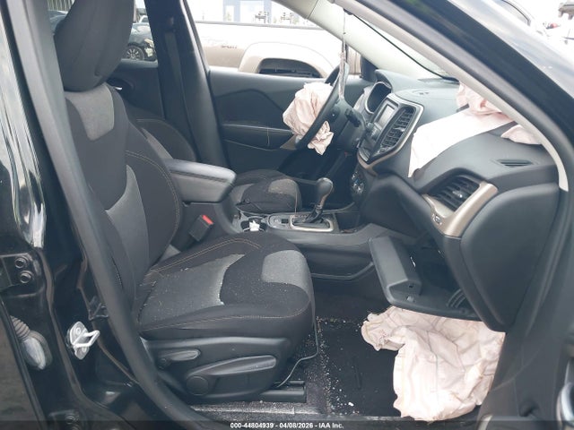 2018 JEEP CHEROKEE 1C4PJLCB4JD537460 Photo 4