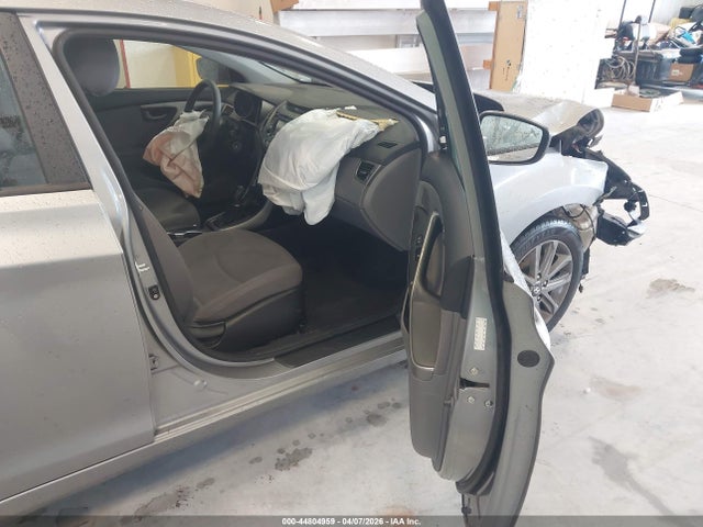2016 Hyundai Elantra Se მანქანა იყიდება აუქციონზე, vin: KMHDH4AE1GU477840, აუქციონის ნომერი: 44804959