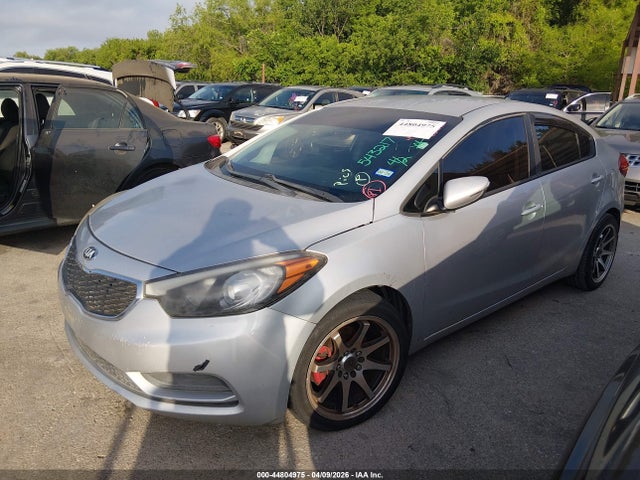 KIA FORTE LX 2016 KNAFX4A66G5543217 Image 2