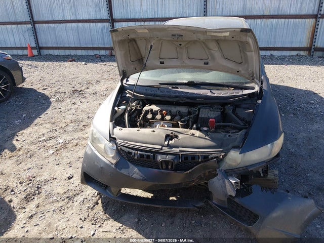 2010 HONDA CIVIC 19XFA1F38AE070899 Photo 9