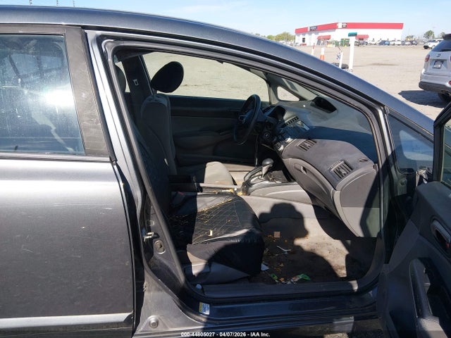 2010 HONDA CIVIC 19XFA1F38AE070899 Photo 4