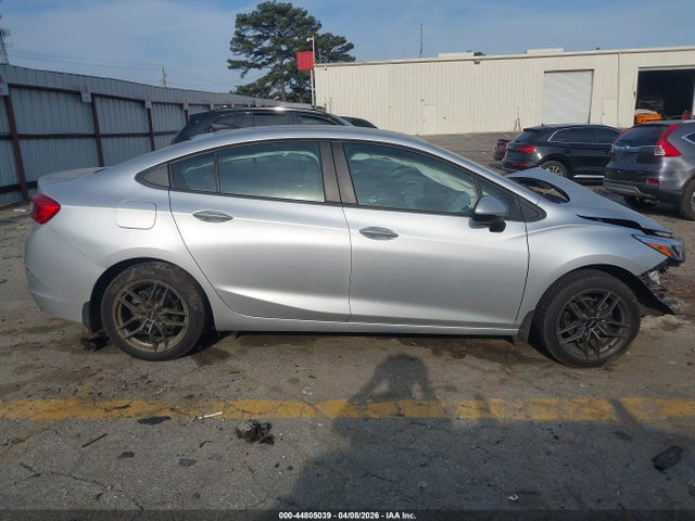 2018 Chevrolet Cruze Ls Auto მანქანა იყიდება აუქციონზე, vin: 1G1BC5SM1J7122848, აუქციონის ნომერი: 44805039