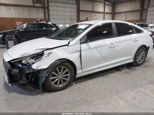 Продажа на аукционе авто 2018 Hyundai Sonata Se, vin: 5NPE24AF4JH652263, номер лота: 44805054