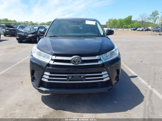44805066 :رقم المزاد ، 5TDZZRFH1KS309605 vin ، 2019 Toyota Highlander Le مزاد بيع