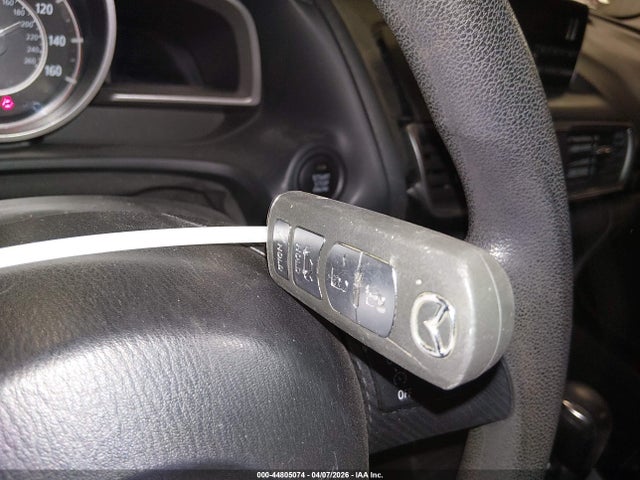 2014 Mazda Mazda3 I Sport მანქანა იყიდება აუქციონზე, vin: JM1BM1U76E1170536, აუქციონის ნომერი: 44805074