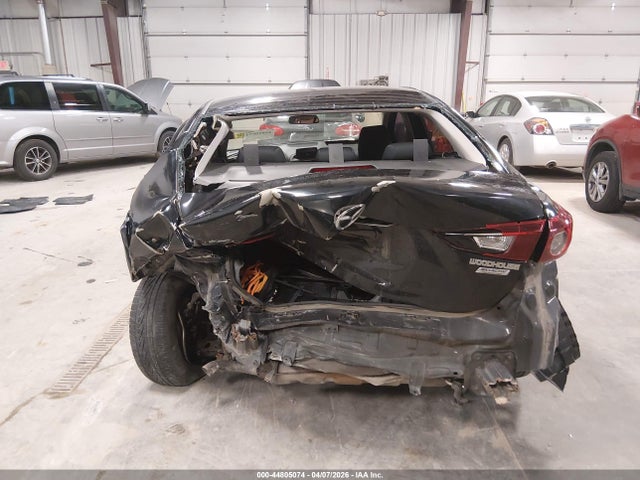 2014 Mazda Mazda3 I Sport მანქანა იყიდება აუქციონზე, vin: JM1BM1U76E1170536, აუქციონის ნომერი: 44805074