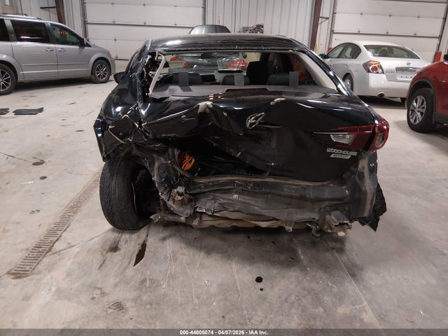 2014 Mazda Mazda3 I Sport მანქანა იყიდება აუქციონზე, vin: JM1BM1U76E1170536, აუქციონის ნომერი: 44805074