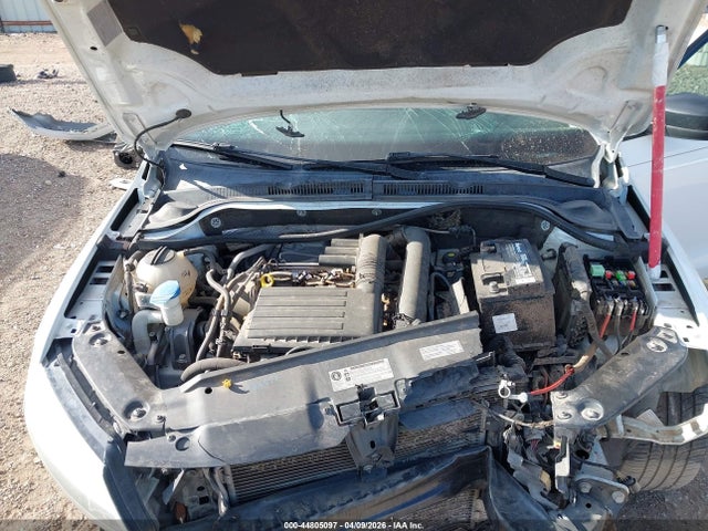 3VW267AJ4GM251891 Volkswagen Jetta 1.4t S