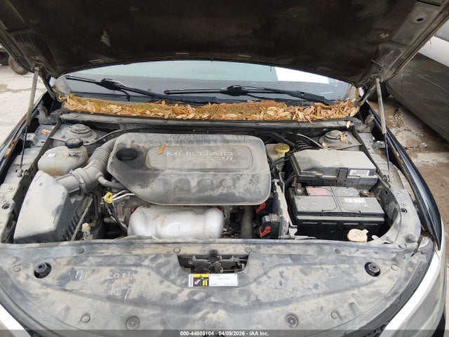 2015 Chrysler 200 Limited მანქანა იყიდება აუქციონზე, vin: 1C3CCCAB9FN502656, აუქციონის ნომერი: 44805104