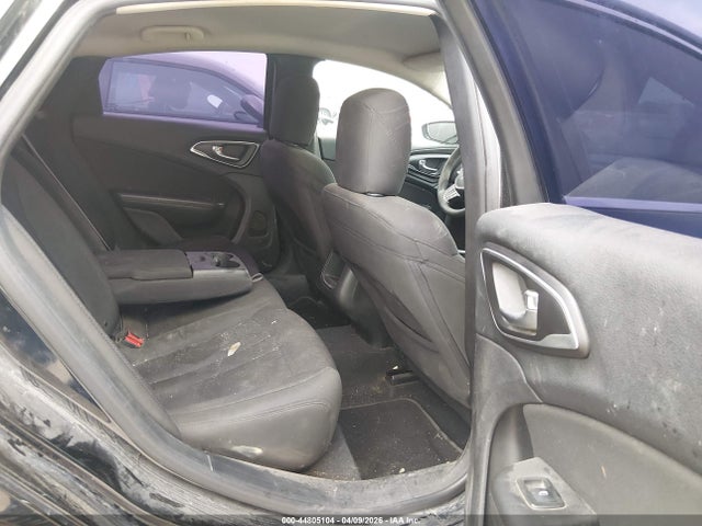 2015 Chrysler 200 Limited მანქანა იყიდება აუქციონზე, vin: 1C3CCCAB9FN502656, აუქციონის ნომერი: 44805104