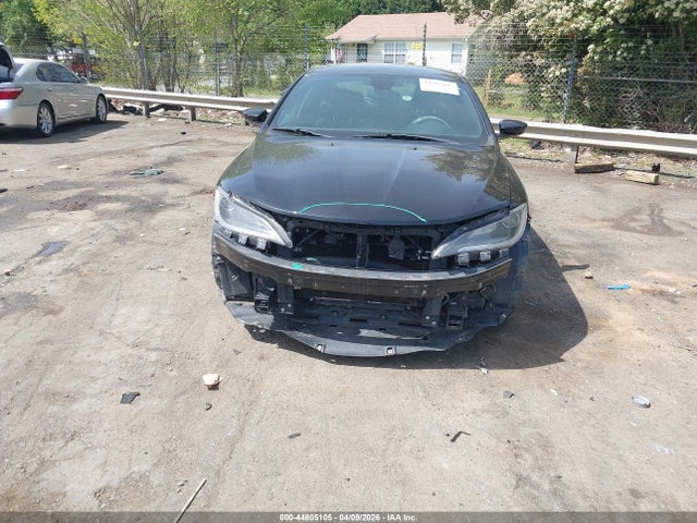 Aukcja sprzedaży 2015 Chrysler 200 S, vin: 1C3CCCBBXFN711161, numer aukcji: 44805105