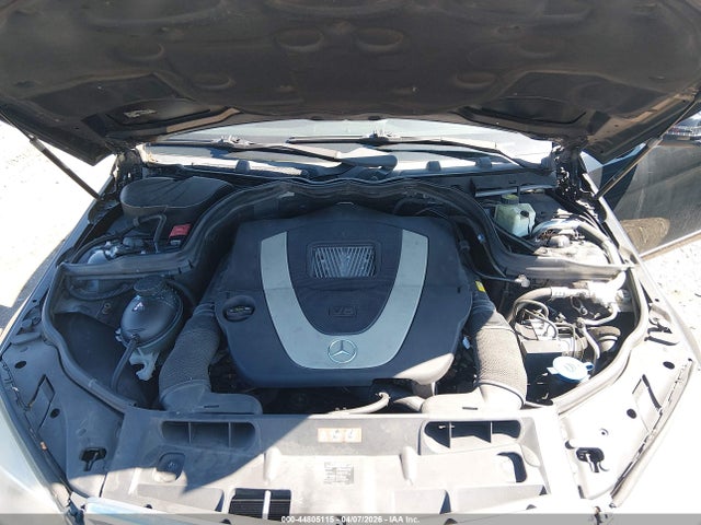 2010 Mercedes-benz C 300 Luxury მანქანა იყიდება აუქციონზე, vin: WDDGF5EB1AR112474, აუქციონის ნომერი: 44805115