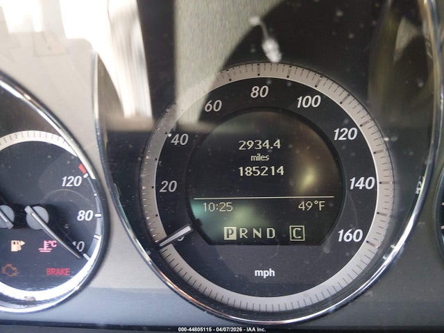 2010 Mercedes-benz C 300 Luxury მანქანა იყიდება აუქციონზე, vin: WDDGF5EB1AR112474, აუქციონის ნომერი: 44805115