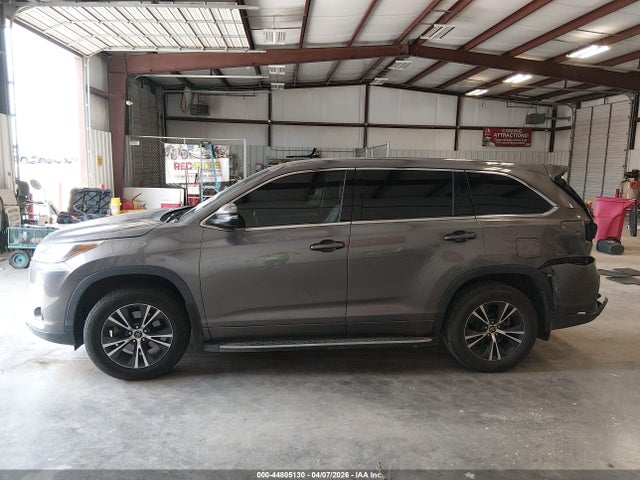 Toyota Highlander Le 2018 5TDZZRFH0JS263960 Image 14