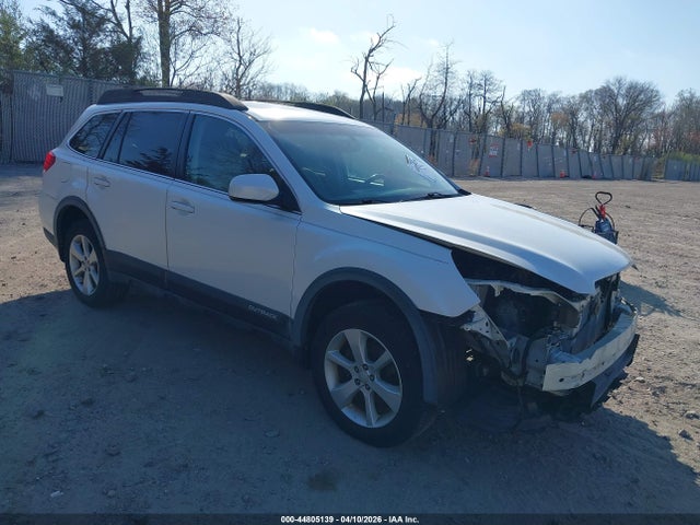 Продаж на аукціоні авто 2013 Subaru Outback 2.5i Premium, vin: 4S4BRBGC4D3230523, номер лоту: 44805139