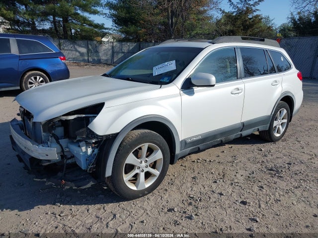 44805139 :رقم المزاد ، 4S4BRBGC4D3230523 vin ، 2013 Subaru Outback 2.5i Premium مزاد بيع