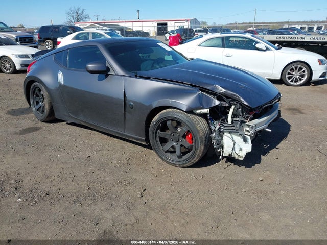 44805144 :رقم المزاد ، JN1AZ4EH2AM502151 vin ، 2010 Nissan 370z Touring مزاد بيع