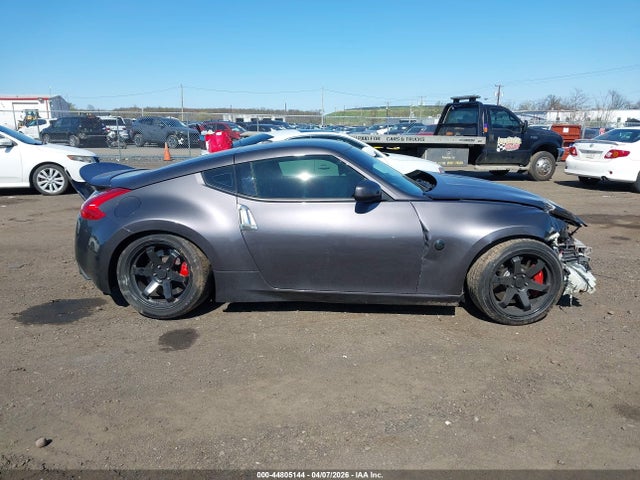 44805144 :رقم المزاد ، JN1AZ4EH2AM502151 vin ، 2010 Nissan 370z Touring مزاد بيع