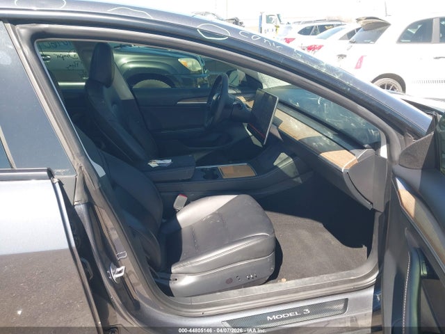 Продажа на аукционе авто 2023 Tesla Model 3 Rear-wheel Drive, vin: 5YJ3E1EA9PF555725, номер лота: 44805146