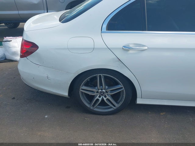 Продажа на аукционе авто 2018 Mercedes-benz E 300, vin: WDDZF4JB9JA346398, номер лота: 44805159