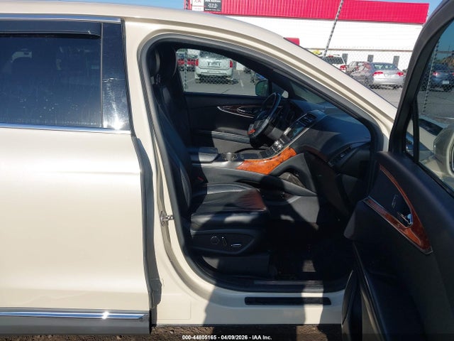 Продаж на аукціоні авто 2018 Lincoln Mkx Select, vin: 2LMPJ6KR7JBL37470, номер лоту: 44805165