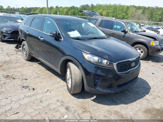 44805166 :رقم المزاد ، 5XYPG4A3XKG581725 vin ، 2019 Kia Sorento 2.4l L مزاد بيع