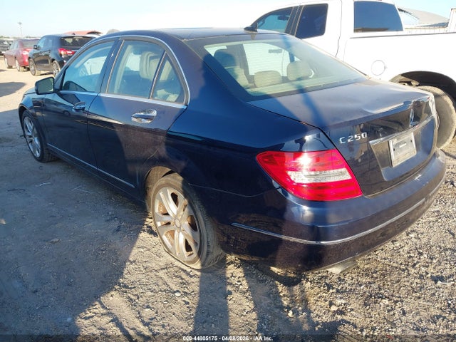 Aukcja sprzedaży 2013 Mercedes-benz C 250 Luxury, vin: WDDGF4HB8DA780135, numer aukcji: 44805175