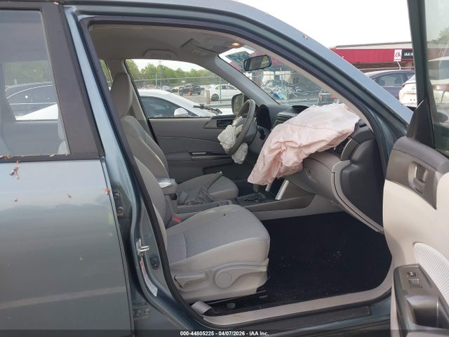 2012 Subaru Forester 2.5x მანქანა იყიდება აუქციონზე, vin: JF2SHABC3CH409275, აუქციონის ნომერი: 44805225