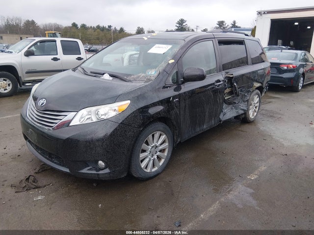 44805232 :رقم المزاد ، 5TDDZ3DC2HS161830 vin ، 2017 Toyota Sienna Xle 7 Passenger مزاد بيع