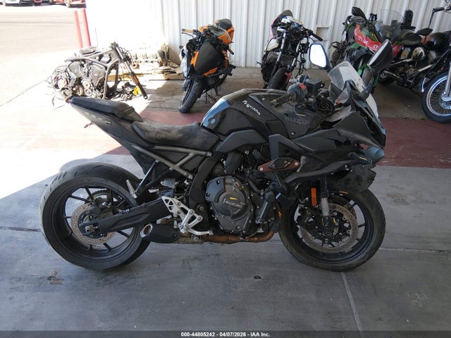 2025 Suzuki Gsx800 F მანქანა იყიდება აუქციონზე, vin: JS1EM13B7S7101084, აუქციონის ნომერი: 44805242