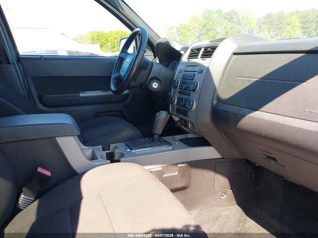 2010 Ford Escape Xlt მანქანა იყიდება აუქციონზე, vin: 1FMCU0D7XAKA11369, აუქციონის ნომერი: 44805248