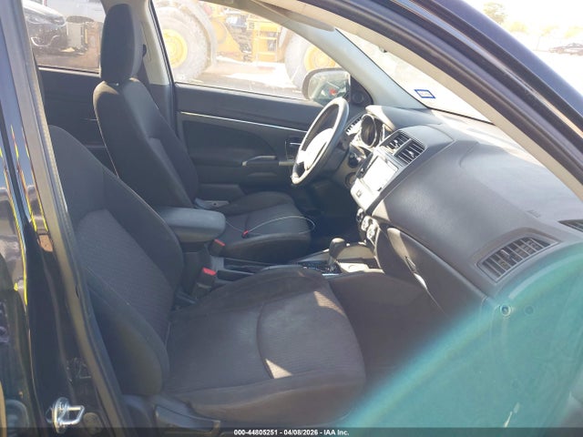 JA4AP3AU1JZ008375 Mitsubishi Outlander Sport 2.0 Es
