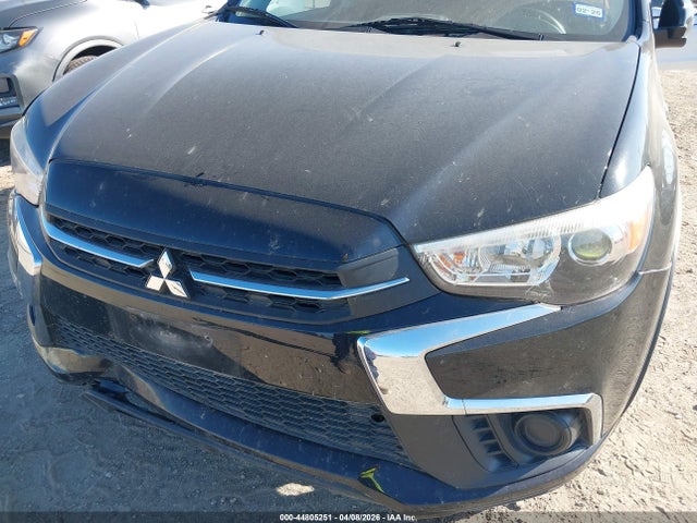 JA4AP3AU1JZ008375 Mitsubishi Outlander Sport 2.0 Es