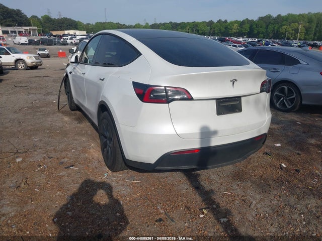2024 Tesla Model Y Long Range Single Motor Rear-wheel Drive/rwd მანქანა იყიდება აუქციონზე, vin: 7SAYGDED2RA332070, აუქციონის ნომერი: 44805261