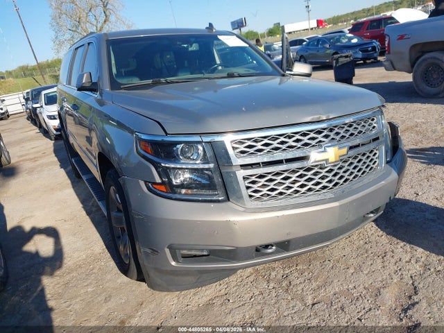 Продажа на аукционе авто 2019 Chevrolet Suburban Lt, vin: 1GNSKHKC9KR129756, номер лота: 44805265