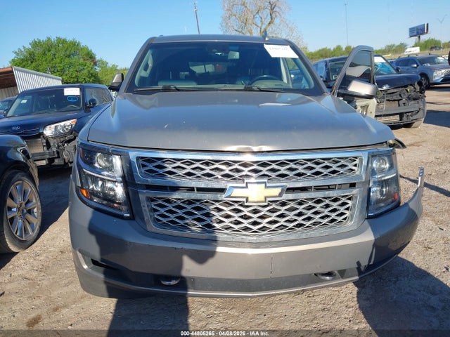 Продажа на аукционе авто 2019 Chevrolet Suburban Lt, vin: 1GNSKHKC9KR129756, номер лота: 44805265